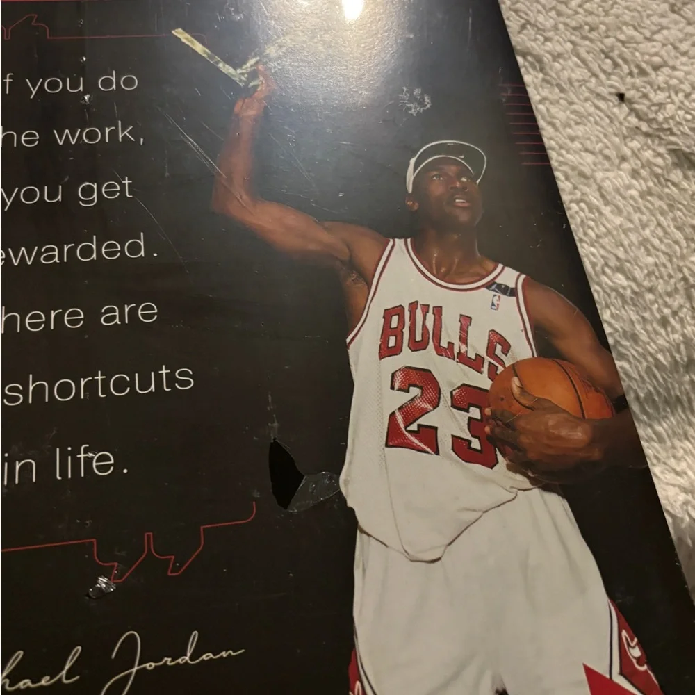 Michael Jordan Inspirational 16 month 2025 Calendar.